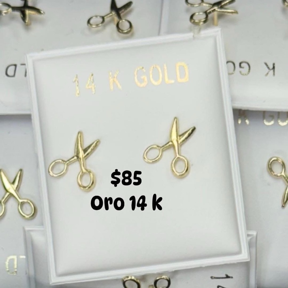 14K Gold Scissor Earringsaretes Hermosillo de oro